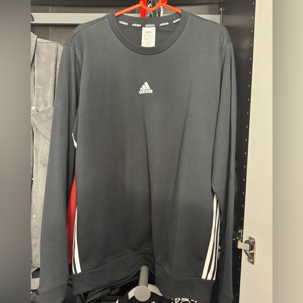 New With Tags - Men’s Adidas Crew Neck - Large